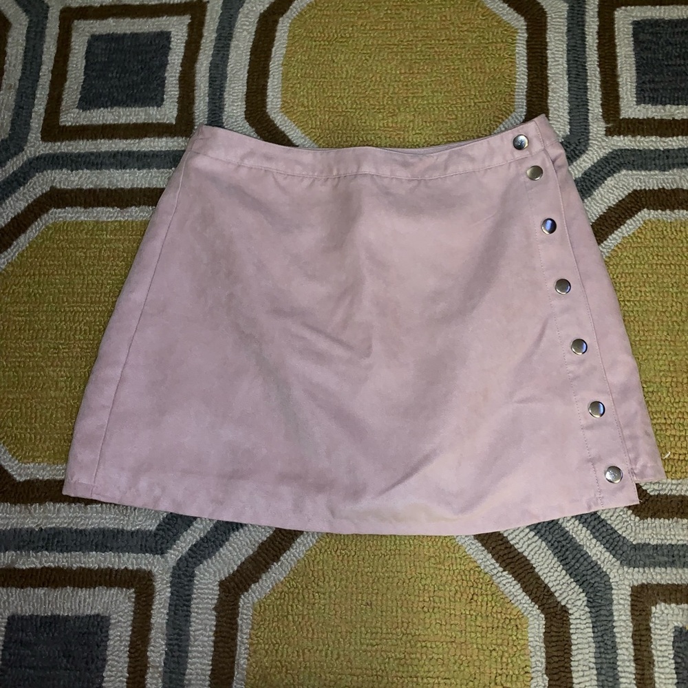 Baby pink H&M skirt